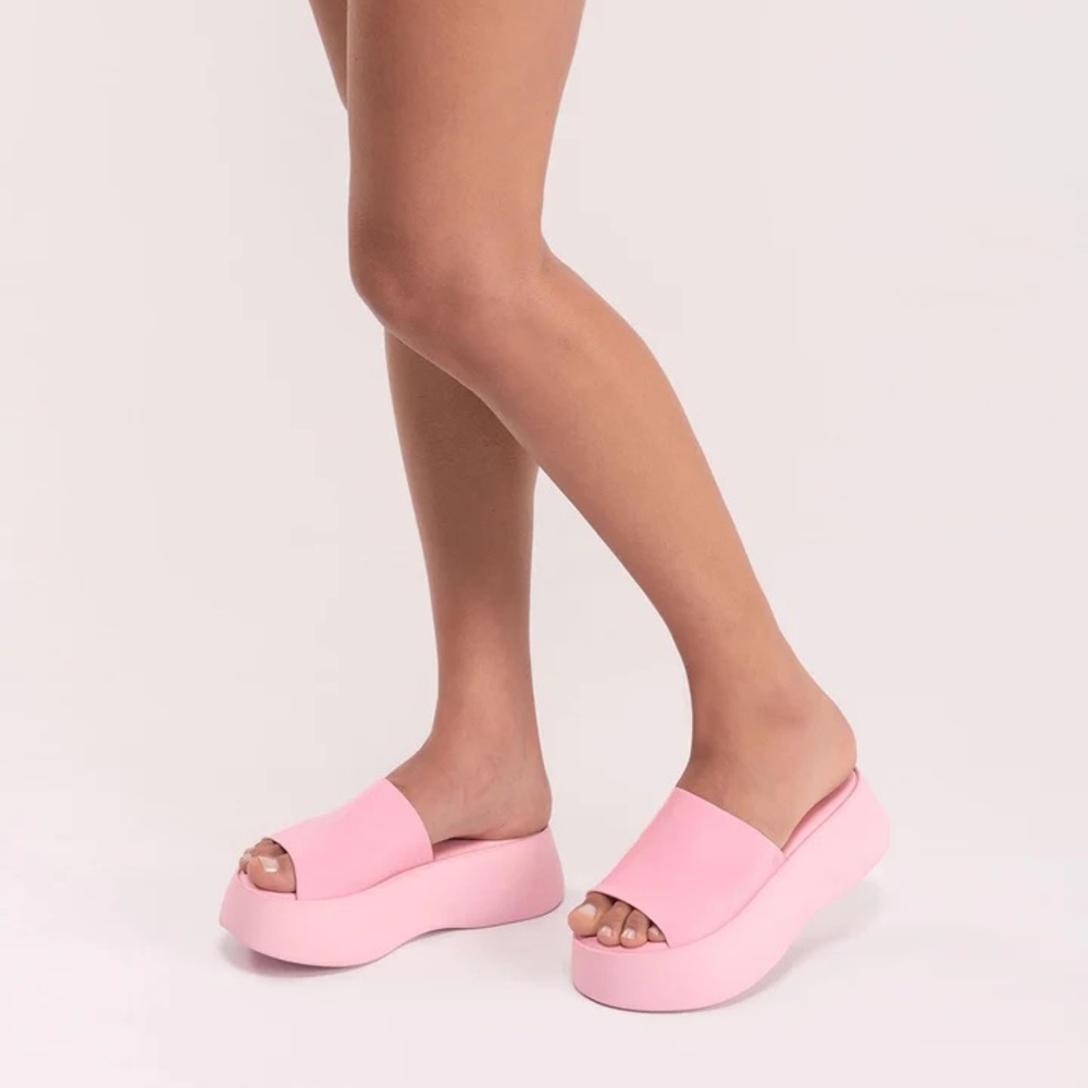 Melissa Becky Platform Sandal - Picture 2 of 5